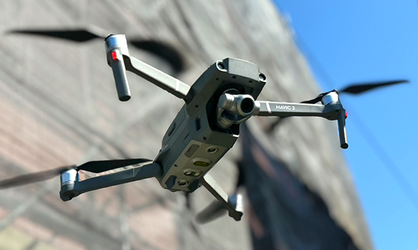 無料ドローン点検で、屋根の状態をリアルタイムで確認できます